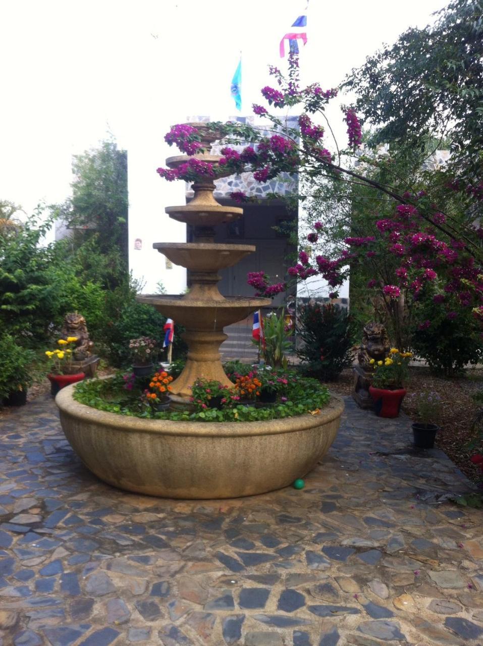 Thai Castle Resort Ban Thap Sila Exterior photo