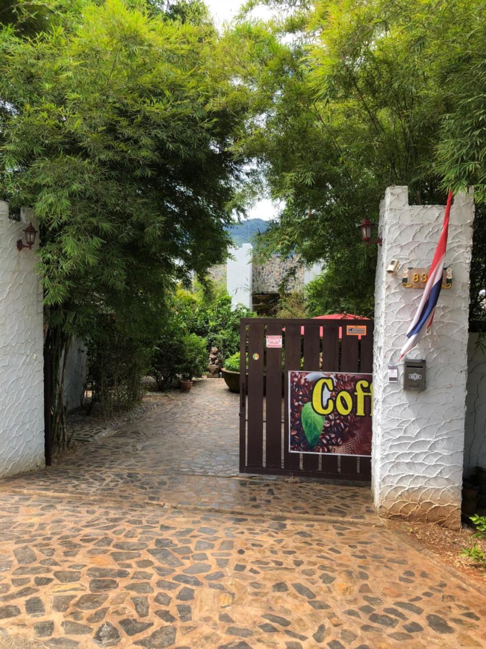Thai Castle Resort Ban Thap Sila Exterior photo